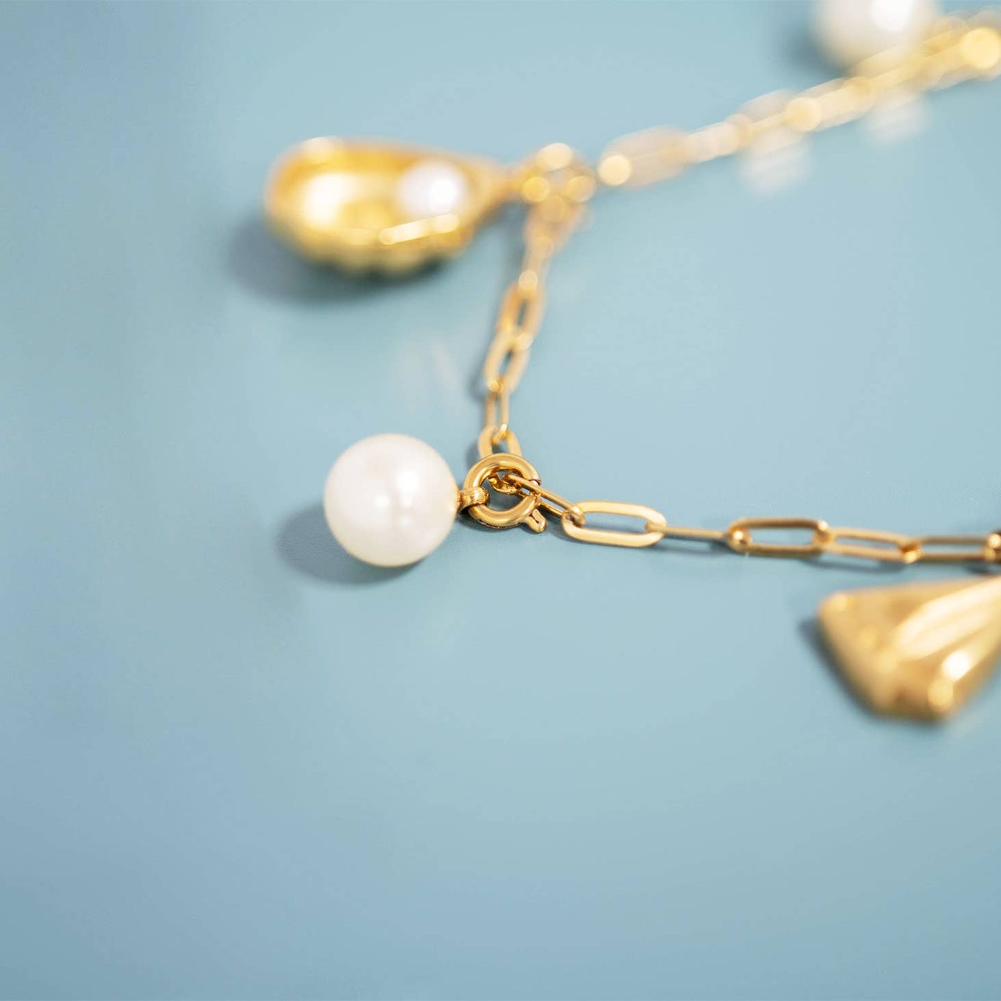 Pearl Charm